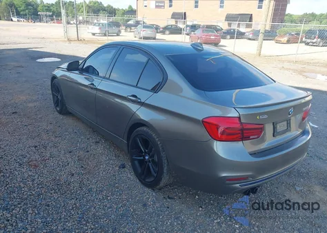 2016 BMW 328I z USA, uszkodzony, nr VIN WBA8E9C55GK603750